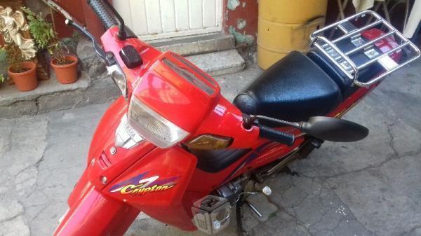 Moto yamaha , 125,cc -09