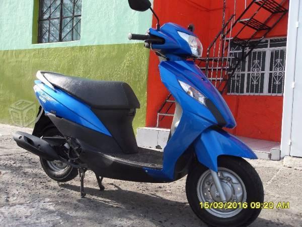 Suzuki letssolo 5,600km factura original t. pagado -15