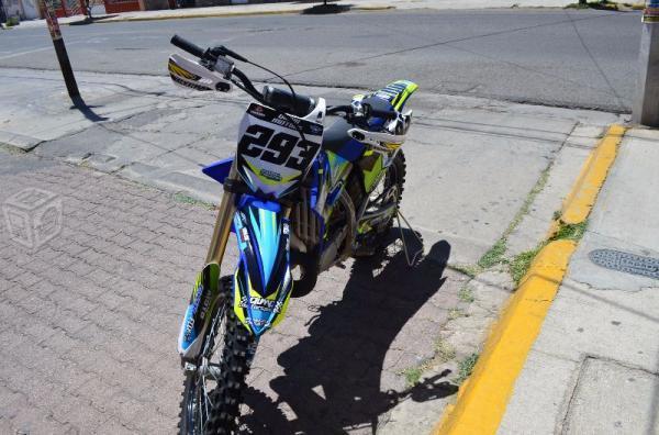 Yamaha cross Semi-nuevo YZ250X -16