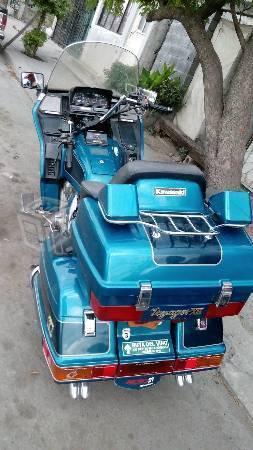 Vendo Kawasaki o cambio por auto -94