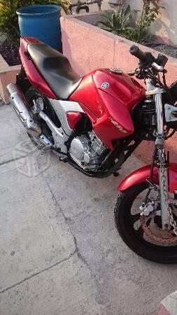 Fazer 250 mod 2010. Poco uso. -10