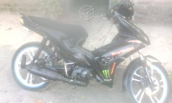 Vendo moto bara