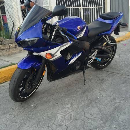 Se vende hermosa R6s -08