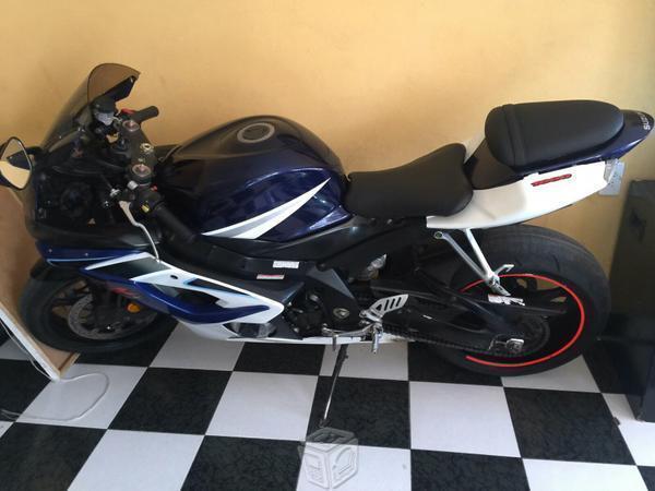 V/C Suzuki gsx- r 1000 -06