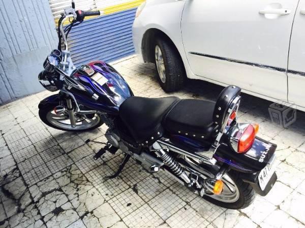 Suzuki GZ150 -12