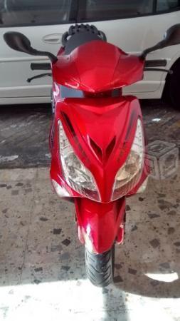 Gs 150 italika roja -15