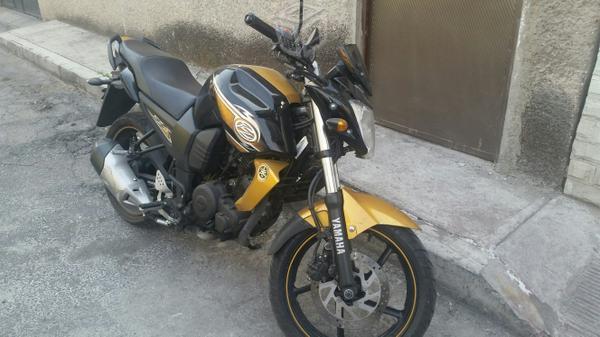 Vendo yamaha fz -14