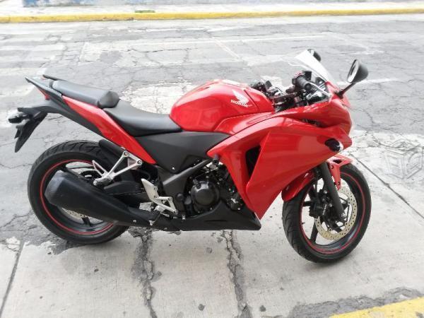 Honda CBR250R -14