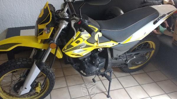 Vendo mi moto italika -15