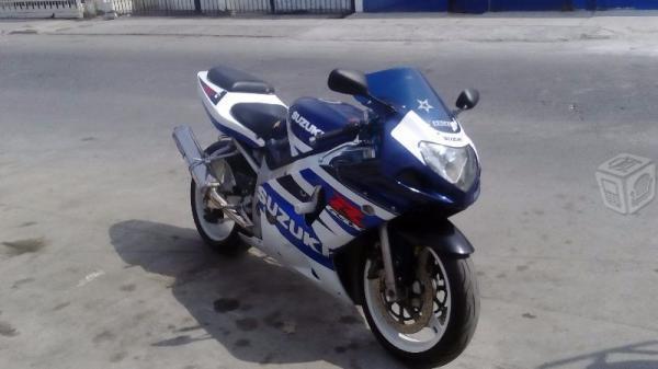 Suzuki gsx r -03