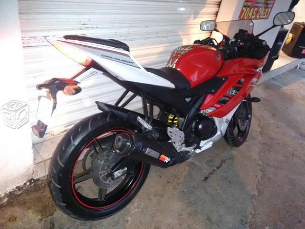 Yamaha R15 fac original p/c -13