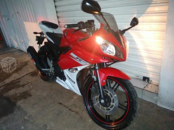 Yamaha R15 fac original p/c -13