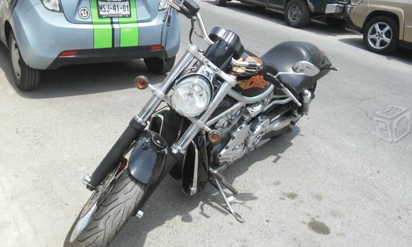 Harley Davidson Vroad -09