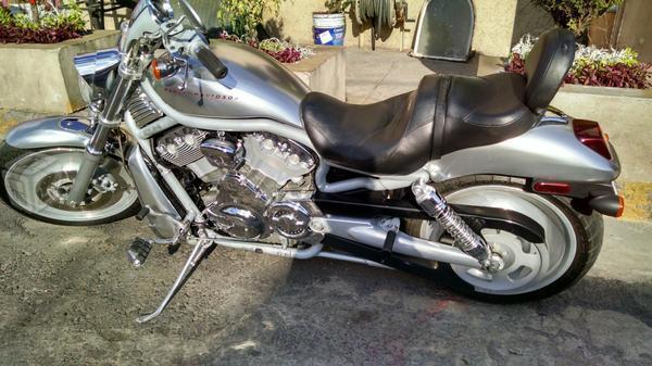 Harley Davidson VROD -02