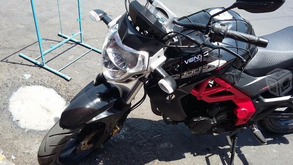 Deportiva moto vento 230cc -15