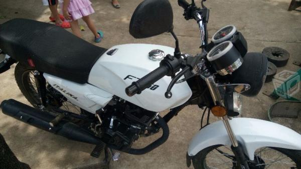 Moto Ft150 Italika -15