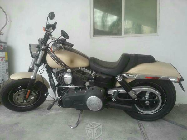 Motocicleta Harley Davidson -15