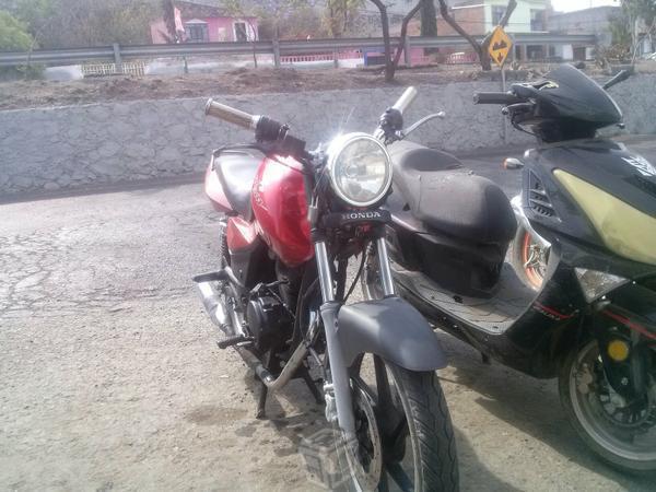 Moto pulsar 250 -07