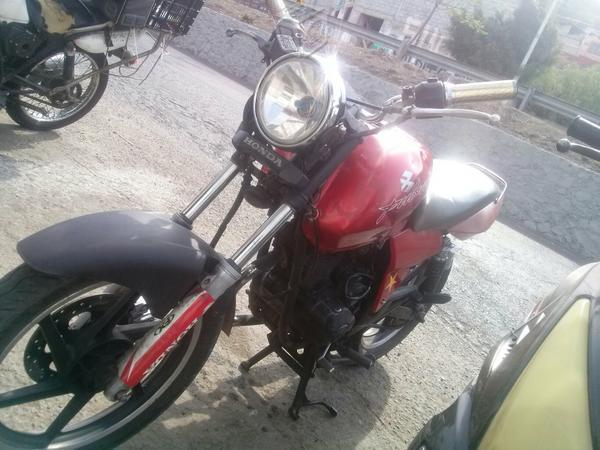 Moto pulsar 250 -07