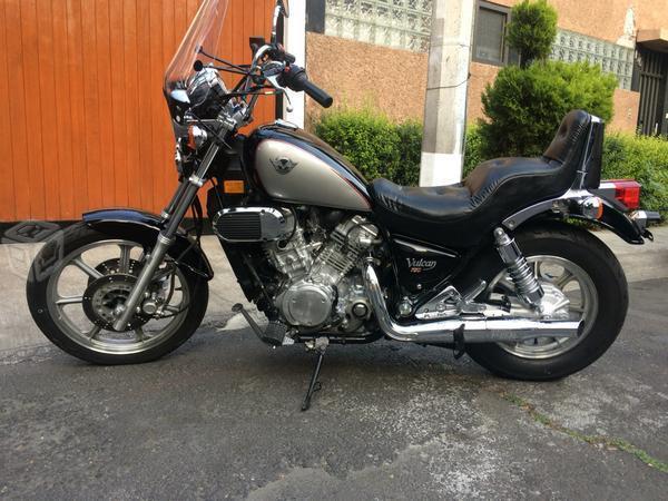 Kawasaki Vulcan 750 -05