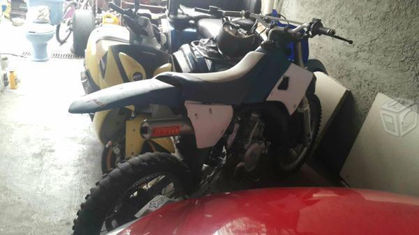 Yamaha 250 cc cross -89