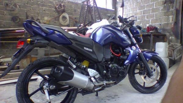 Motosicleta fz