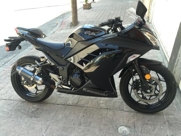 Kawasaki ninja 300 ABS -14