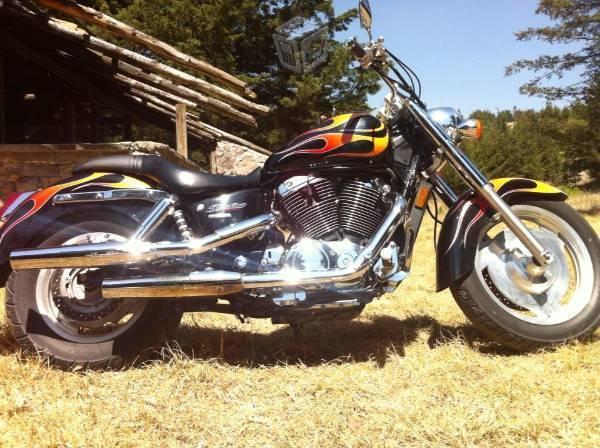 Honda shadow sabre -07