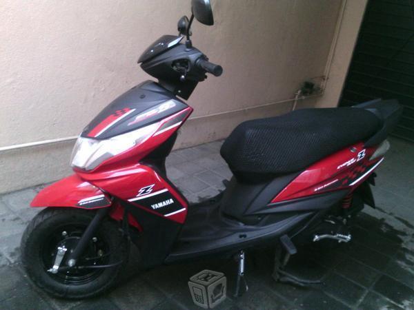 Yamaha Scooter -14