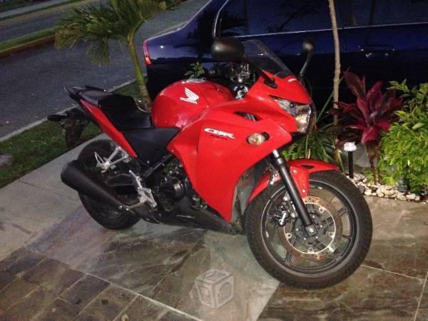 Honda cbr 250 unico dueño -15