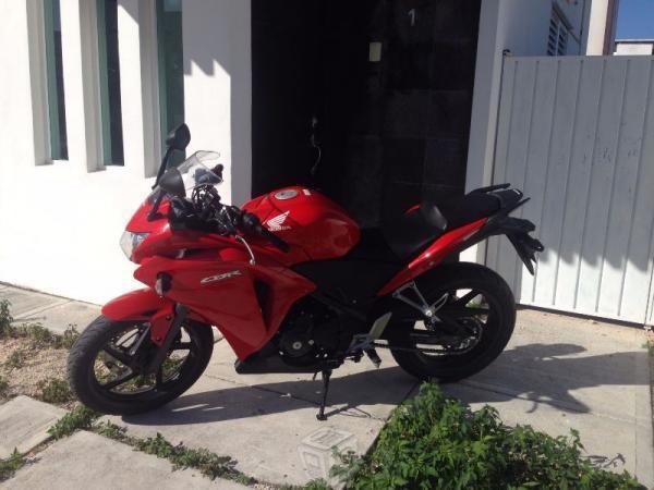 Honda cbr 250 - poco uso 15 meses -como nueva -14