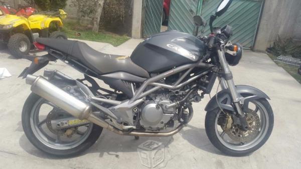 Cagiva raptor 650cc en excelentes condiciones -06