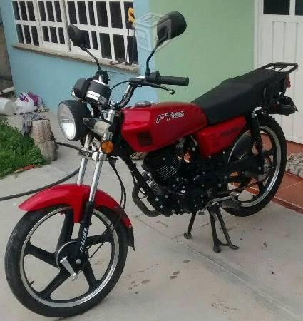 Moto en buen estado italika 125cc -14