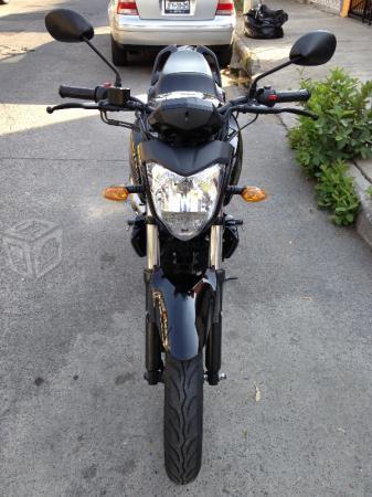 Yamaha FZ 16 seminueva -14