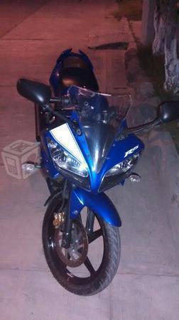 Yamaha r15 -11