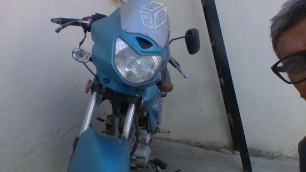 Moto 200 cc -08