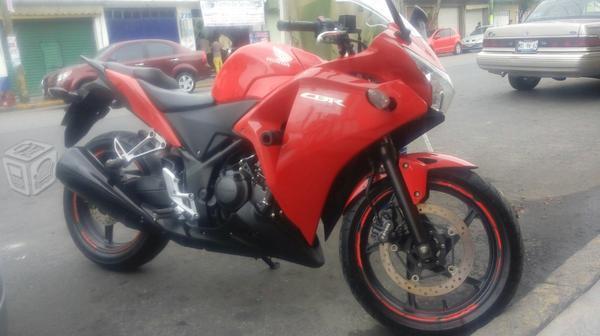 Honda CBR 250R -14