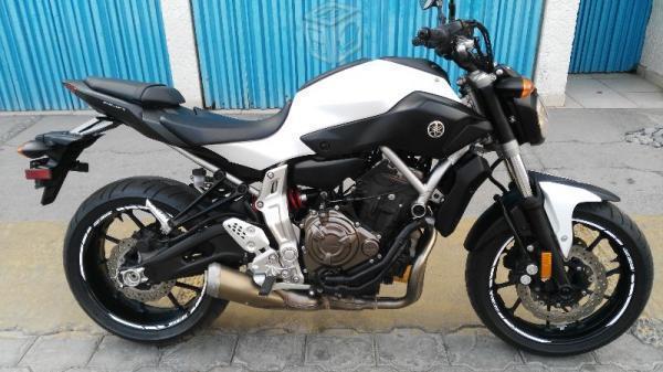 Yamaha fz 07 -15