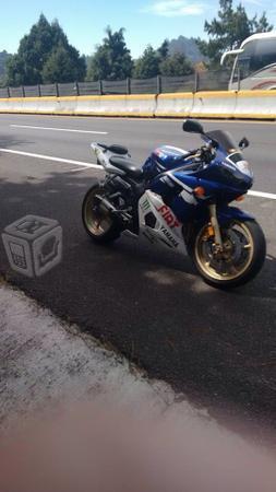 Yamaha r6s -09