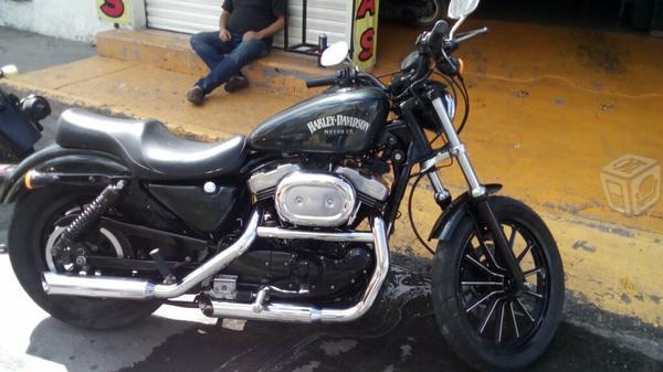 Motocicleta Harley Davidson -01