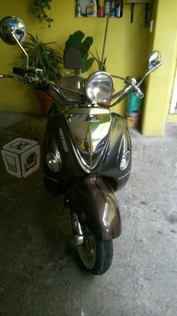 Motoneta vento hotrod 150 cc -16