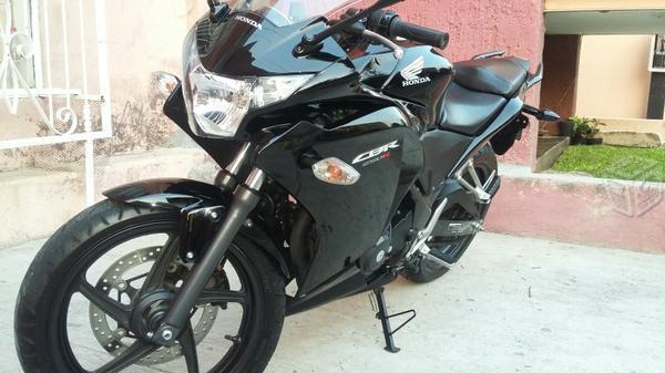 Honda cbr 250 cc -15