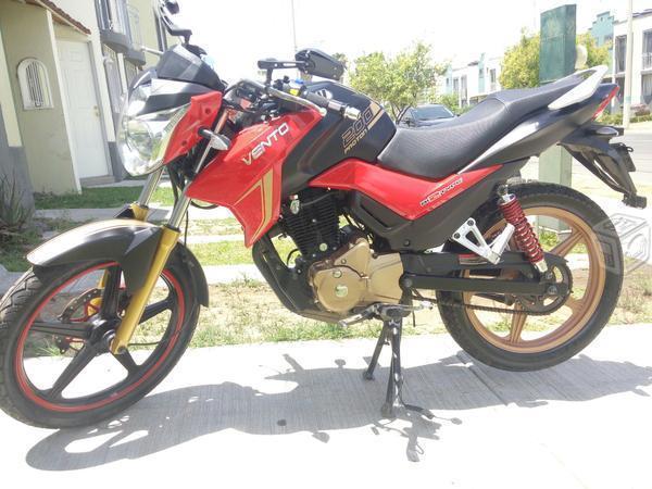 Moto en excelentes vento 200cc -16