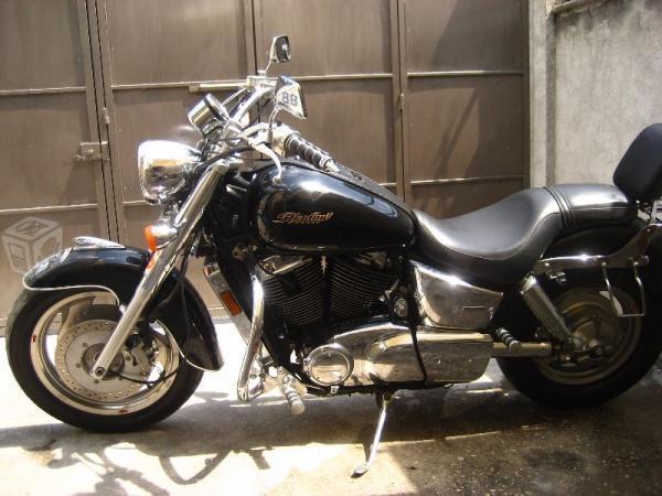 V/c honda shadow chopper 1100cc -05