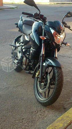 Pulsar 200 ns impecable -15