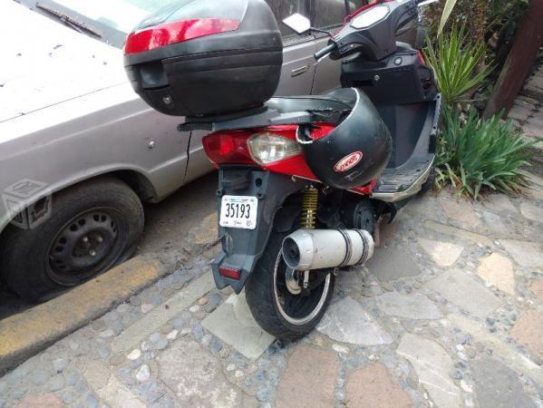 Vento tritón motoneta 150cc -11