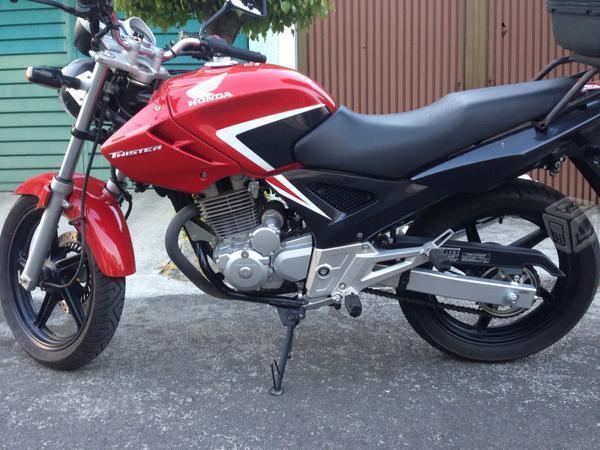 Vendo Honda twiter cbx 250 -15