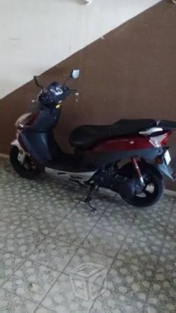 Vendo moto en excelentes condiciones -13