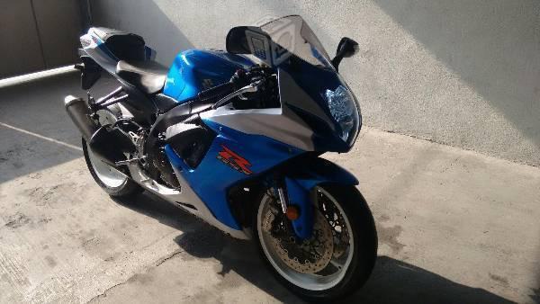 Gsxr 600 todo pagado impecable -13