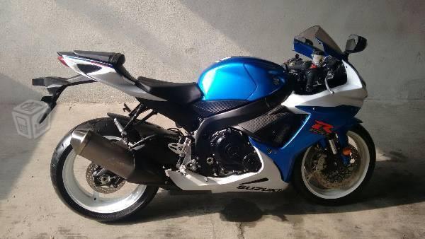 Gsxr 600 todo pagado impecable -13